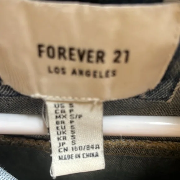 Womans denim jacket - Picture 3 of 5